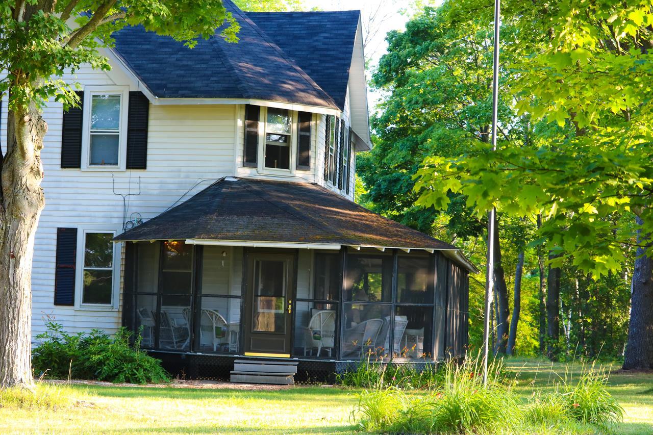 Mill Pond Inn Northport Экстерьер фото